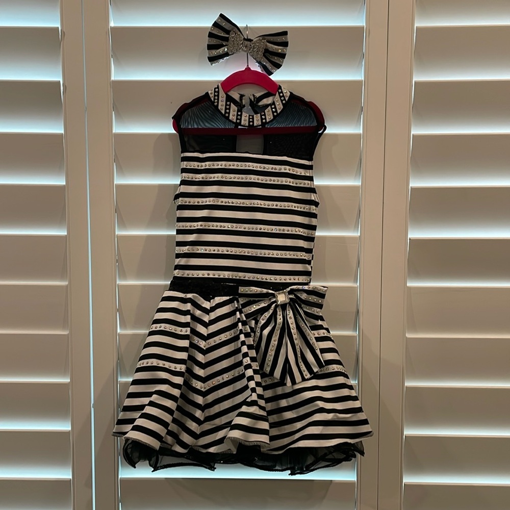 Weissman black and white stripe dance figure skating dress girls size large